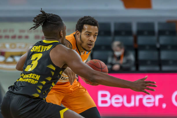 尤文待调整 尤文待调整